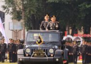 pangkat bintang tiga