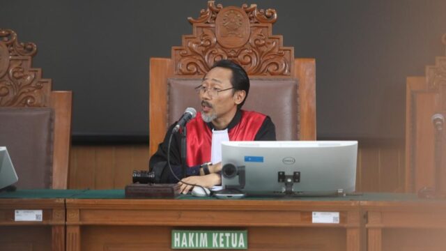 Praperadilan Roy Suryo
